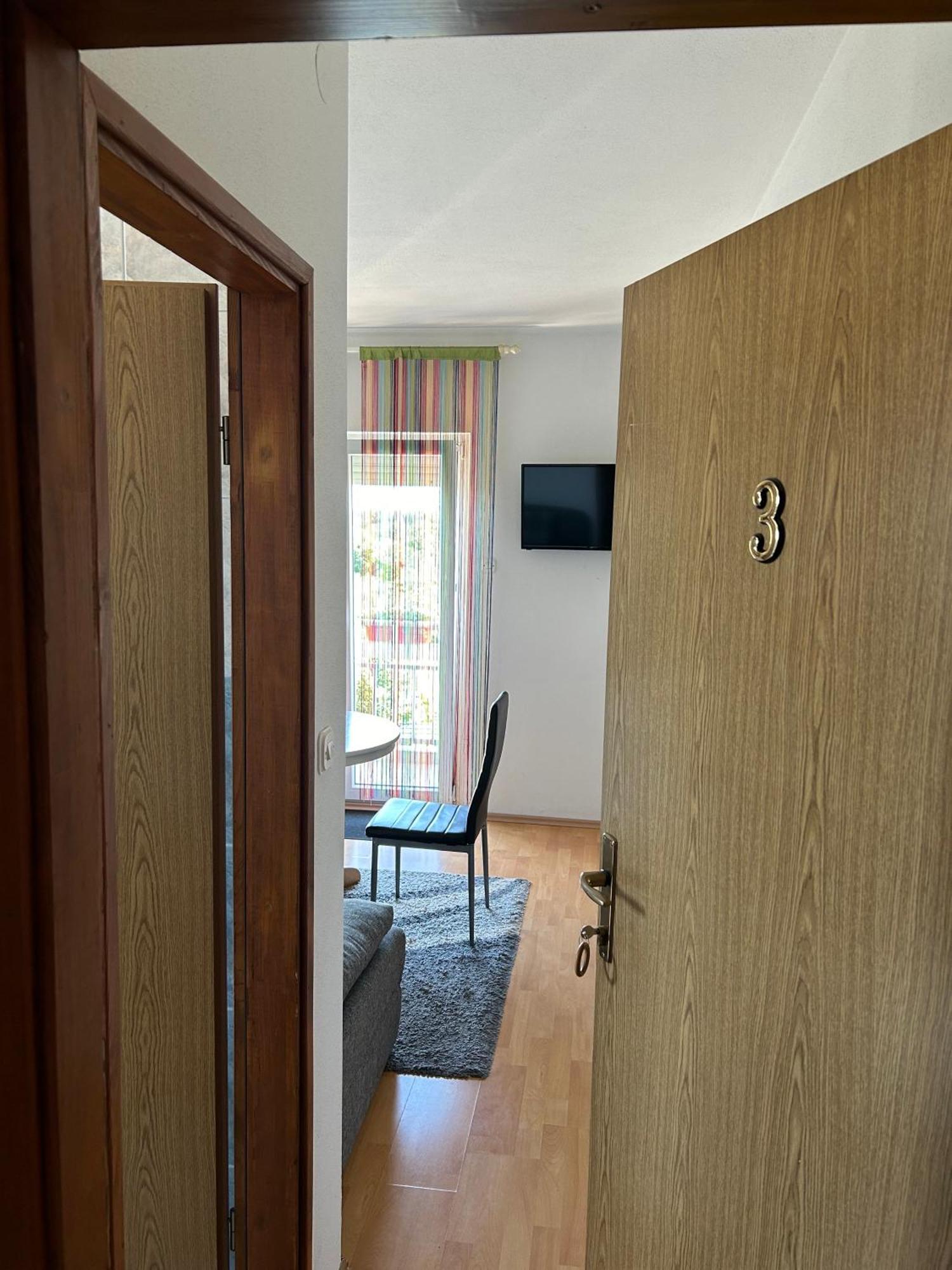 Guest House Ana Zadar Exterior photo